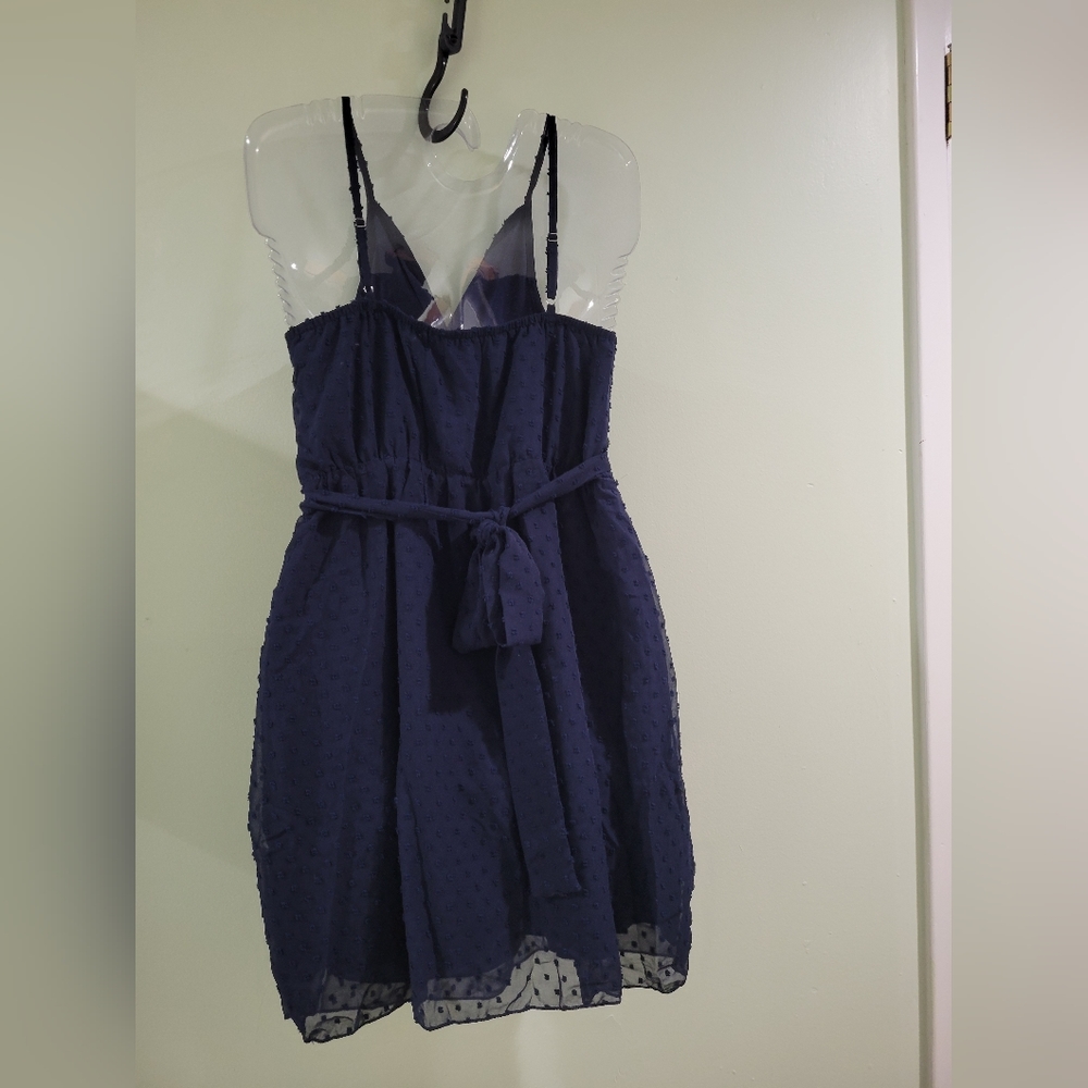 NEW Spaghetti strap chiffon layered Ruffle wrap slip dress w/ dot pattern. M - Picture 15 of 16